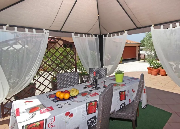 Apartament Mirna Pula
