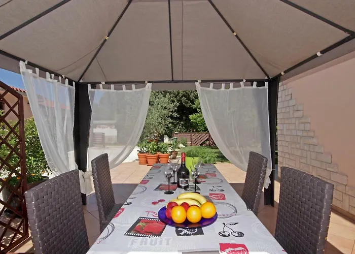 Mirna Appartement Pula