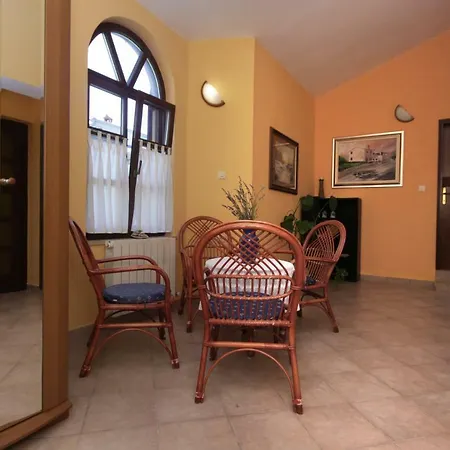 Mirna Appartement Pula